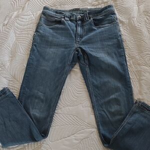 Duluth Trading Co Light Blue Slim Fit Jeans